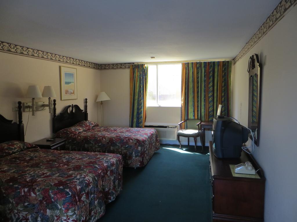 Royal Inn Daytona Beach Oda fotoğraf